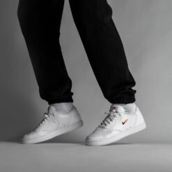Chaussures Nike Court Vintage Premium Fashion Tennins Casual  sku CT1726-100 https://mastersportdz.com
