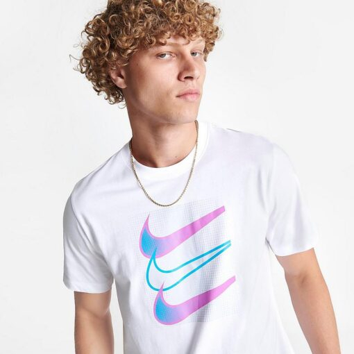 Tshirt manches courtes homme Nike Sportswear DZ5173-100 https://mastersportdz.com original Algerie DZ