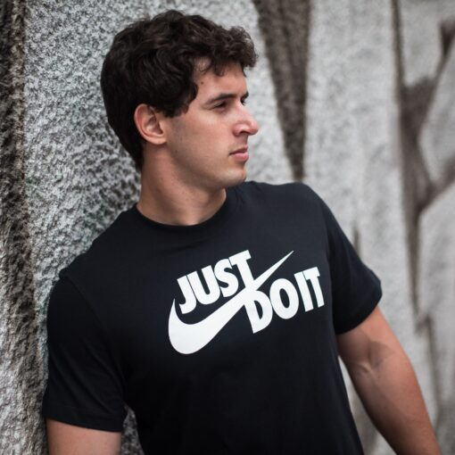 T-shirt Nike M NSW TEE JUST DO IT SWOOSH AR5006-011 https://mastersportdz.com original Algerie DZ