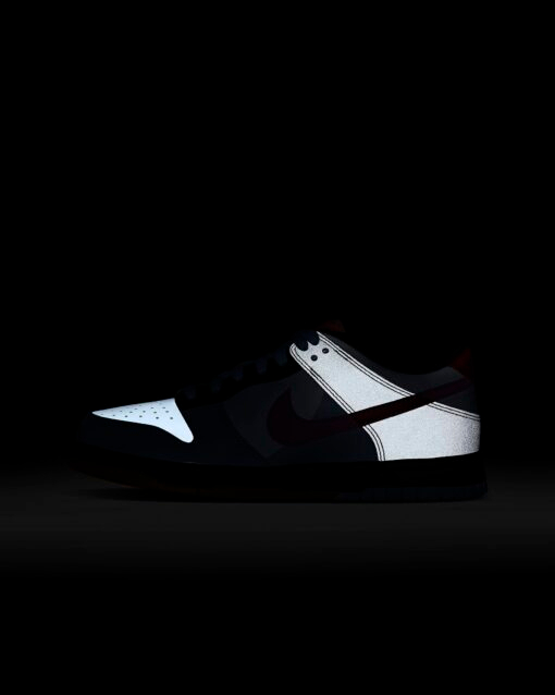 Chaussure Nike Dunk Low SE FJ2686-100 https://mastersportdz.com original Algerie DZ